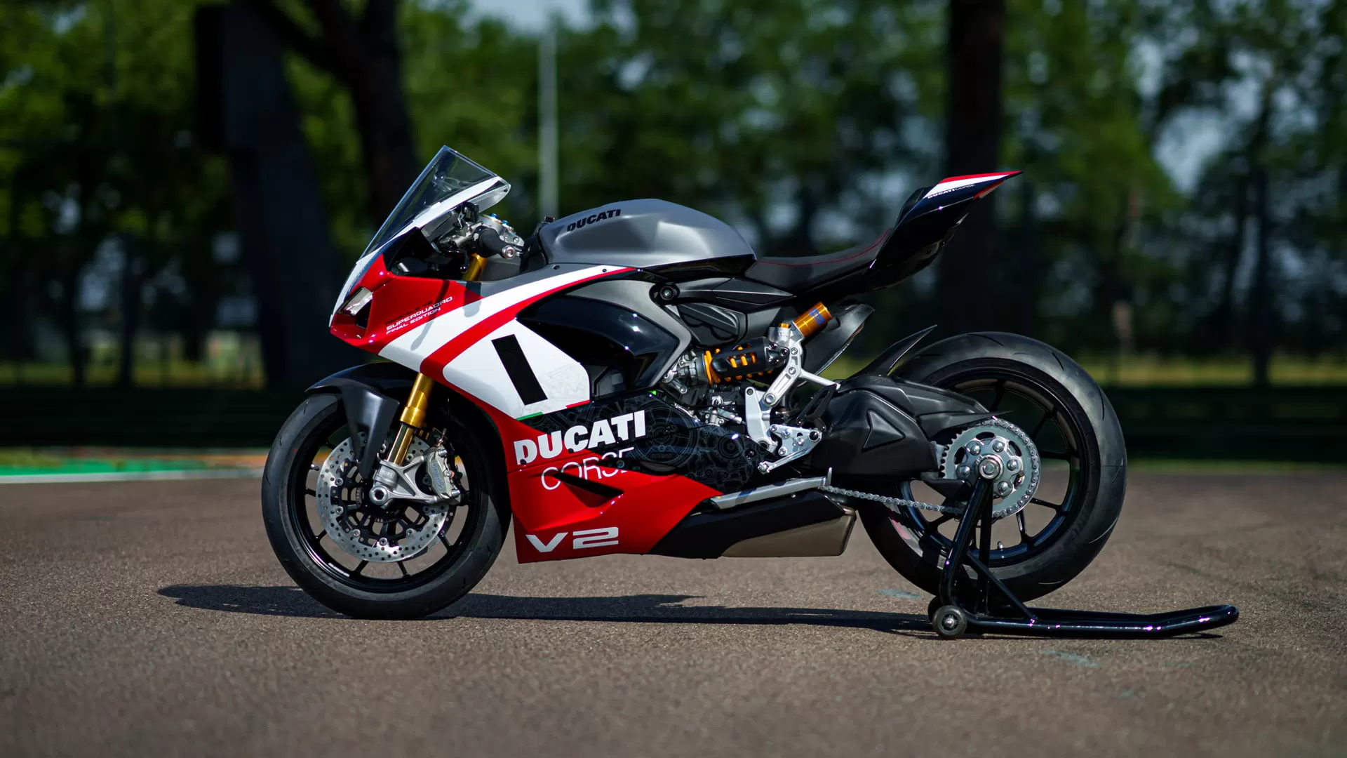 Ducati Panigale V2 Final Side View